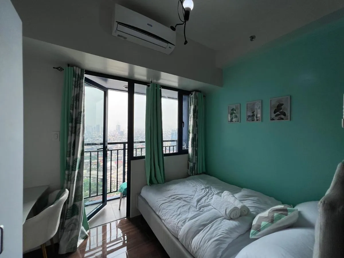 Cozy Condo Apartment In Makati / Manila With Mall, Restaurants, Groceries, Pool, Netflix, Disney+ And More Filippijnen